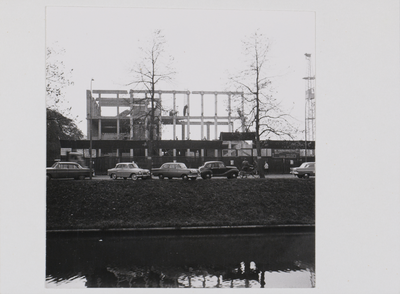 606555 Afbeelding van de sloop van het in aanbouw zijnde hoofdkantoor van Van Gend & Loos (Catharijnesingel 47) te ...